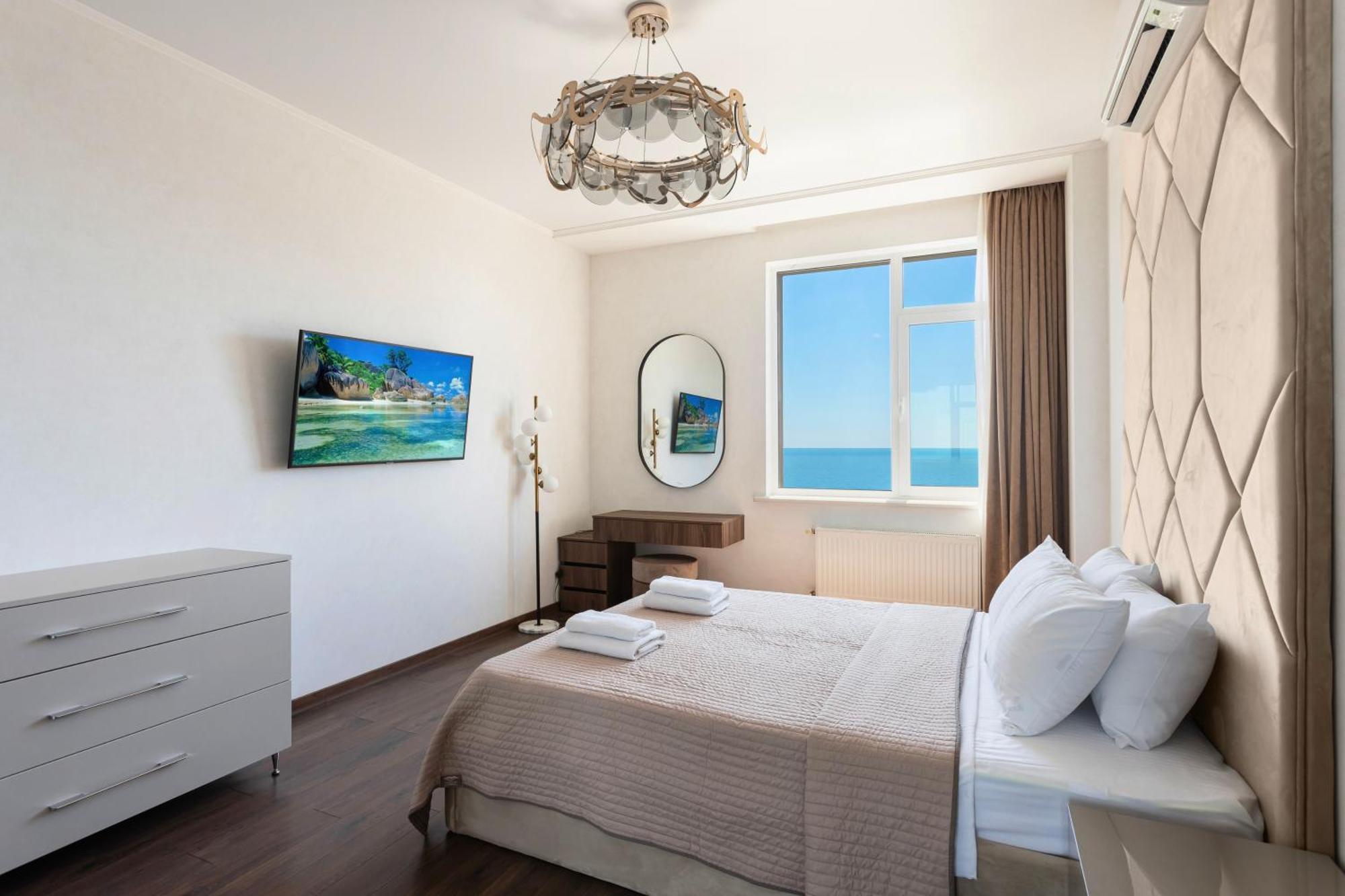 Odesa Pearl Arcadia Apartment Bagian luar foto